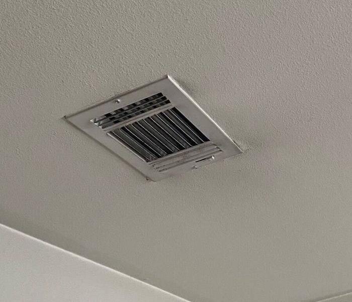 Ceiling with air vent